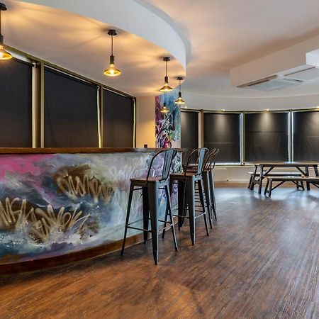 The Bling Hotel By Ustay Aparthotels Ливерпуль Экстерьер фото